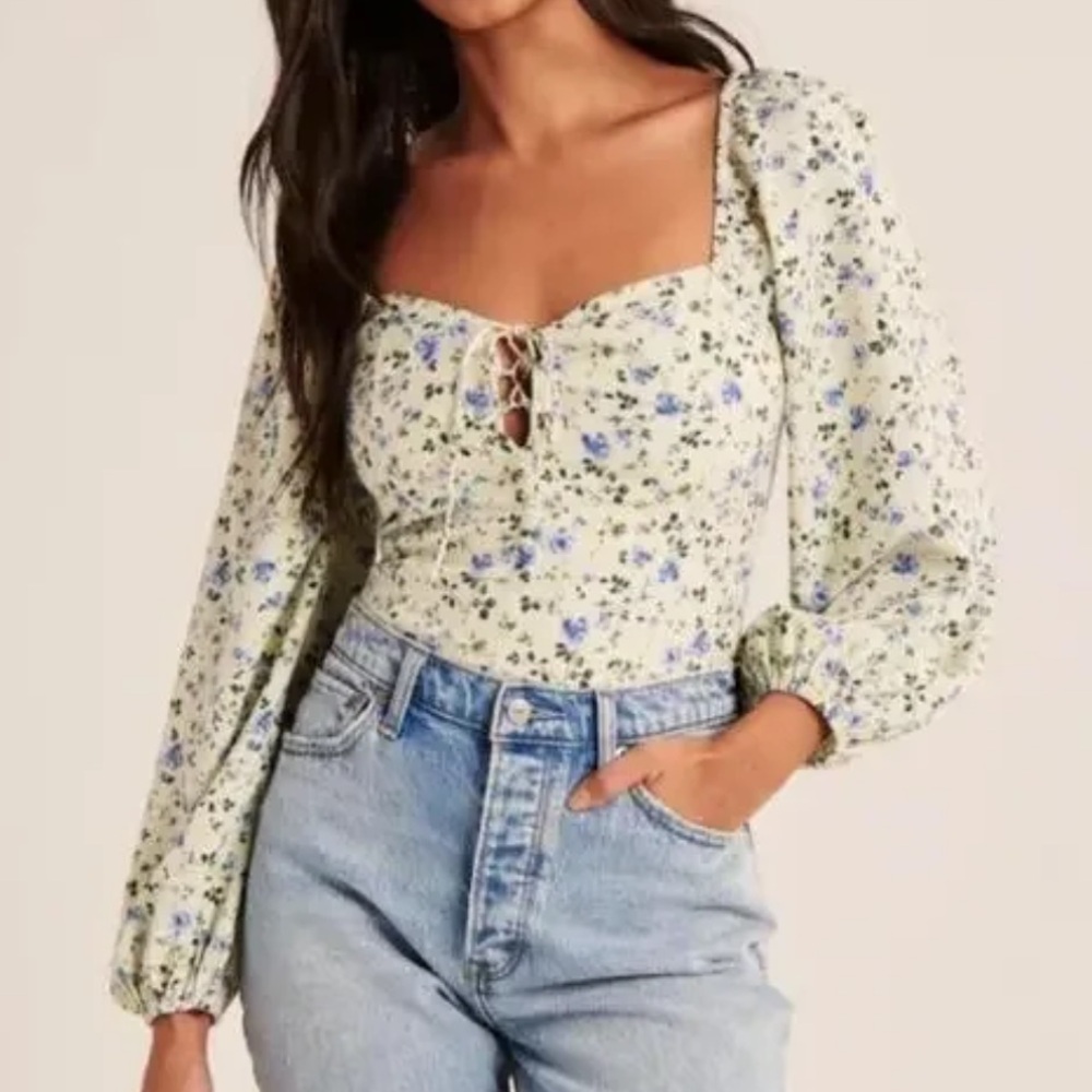 Abercrombie Puff Sleeve Top